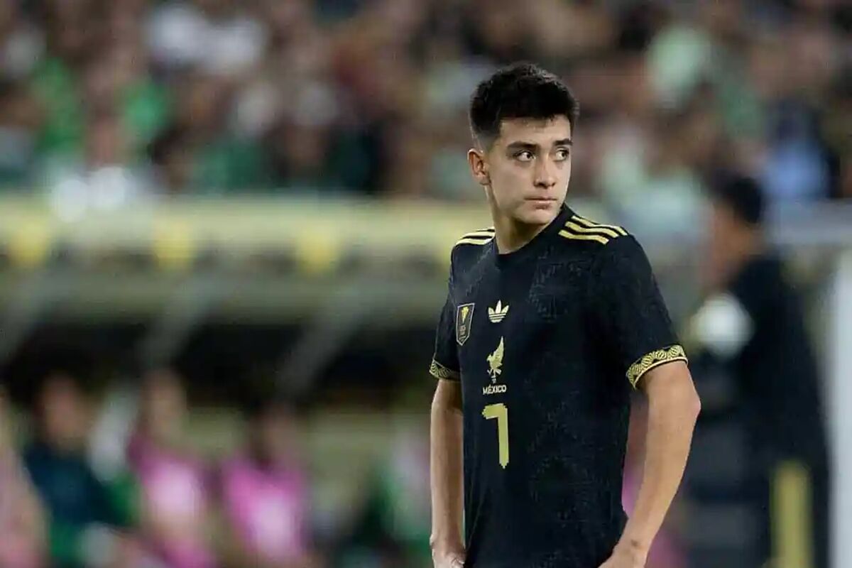 El reflejo que Gilberto Mora no puede ignorar: lecciones de un talento en ascenso